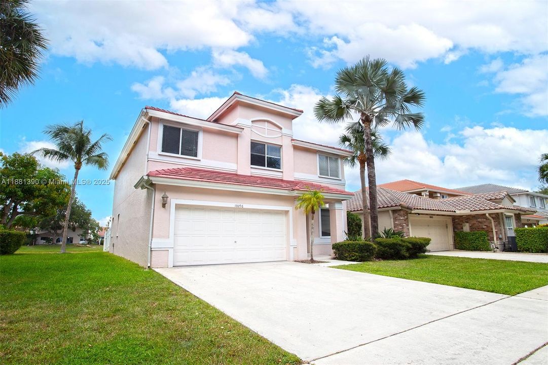 Recently Rented: $4,600 (5 beds, 2 baths, 2792 Square Feet)