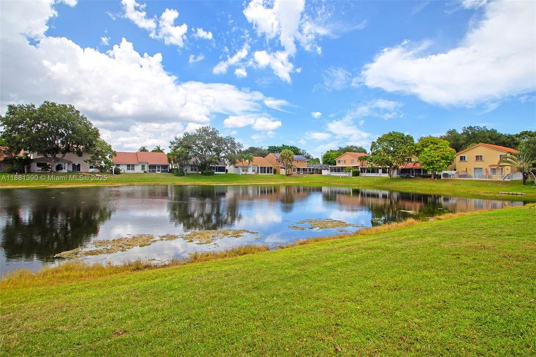 Recently Rented: $4,600 (5 beds, 2 baths, 2792 Square Feet)