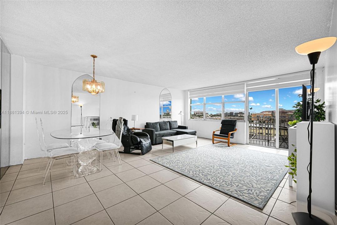 En Venta: $180,000 (1 camas, 1 baños, 855 Pies cuadrados)