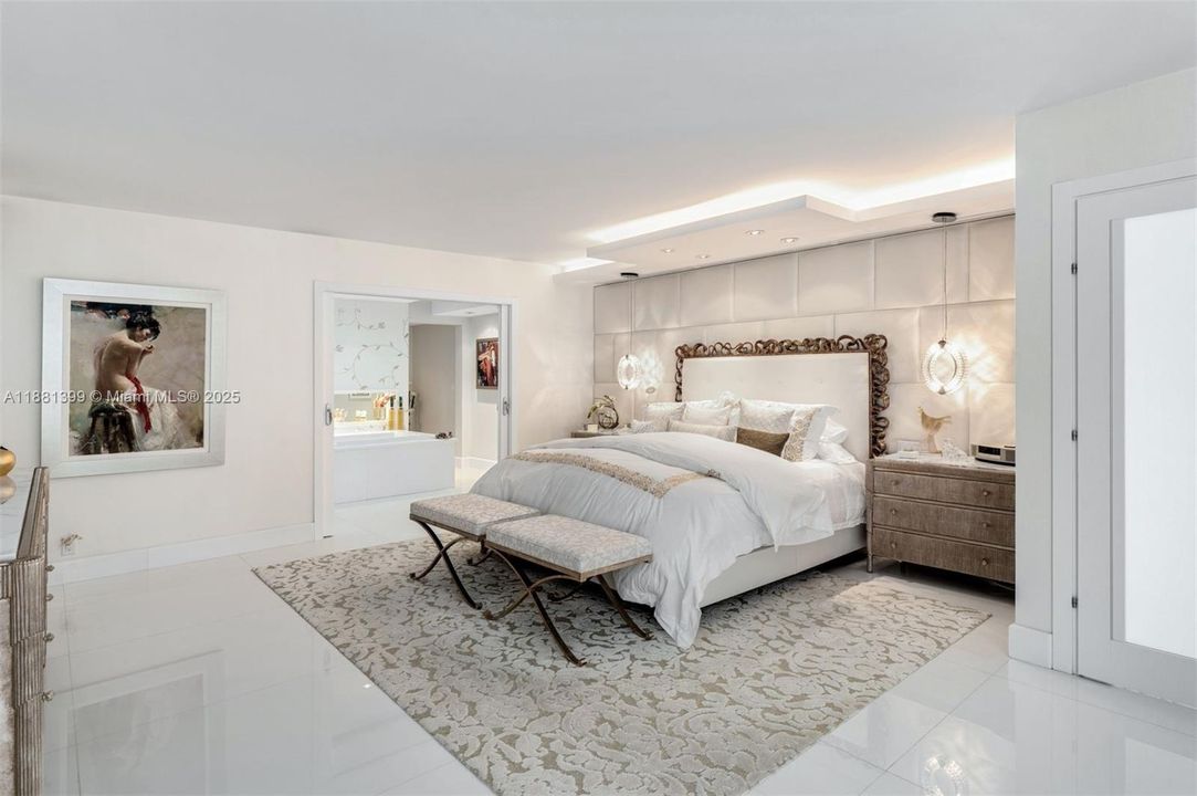 На продажу: $5,850,000 (3 спален, 3 ванн, 3300 Квадратных фут)