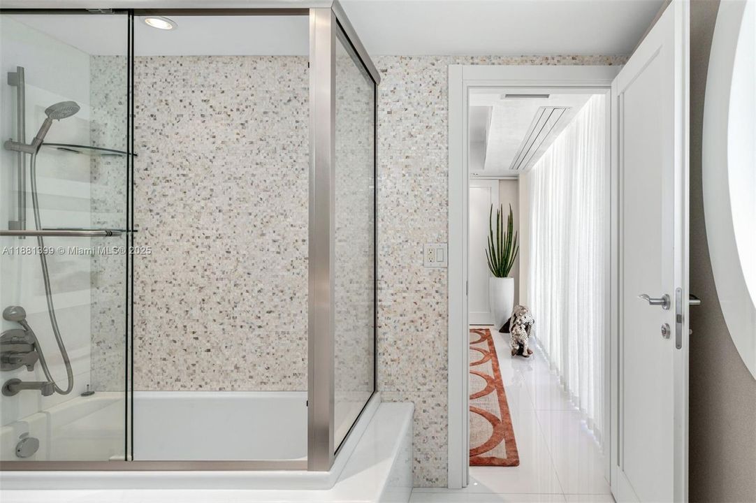 На продажу: $5,850,000 (3 спален, 3 ванн, 3300 Квадратных фут)