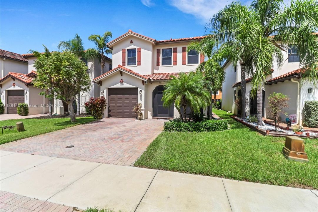 For Sale: $340,000 (3 beds, 2 baths, 1837 Square Feet)