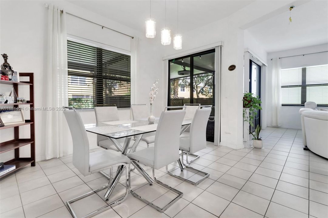 For Sale: $340,000 (3 beds, 2 baths, 1837 Square Feet)