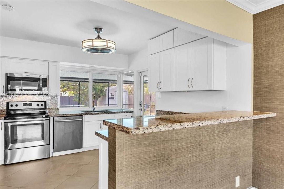 Недавно арендовано: $4,600 (3 спален, 2 ванн, 1929 Квадратных фут)