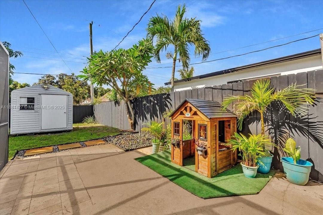 Недавно арендовано: $4,600 (3 спален, 2 ванн, 1929 Квадратных фут)