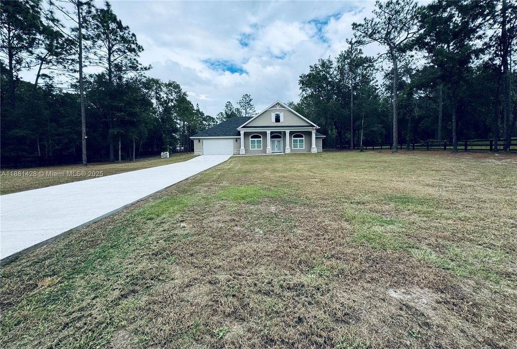 待售: $650,000 (4 贝兹, 2 浴室, 0 平方英尺)