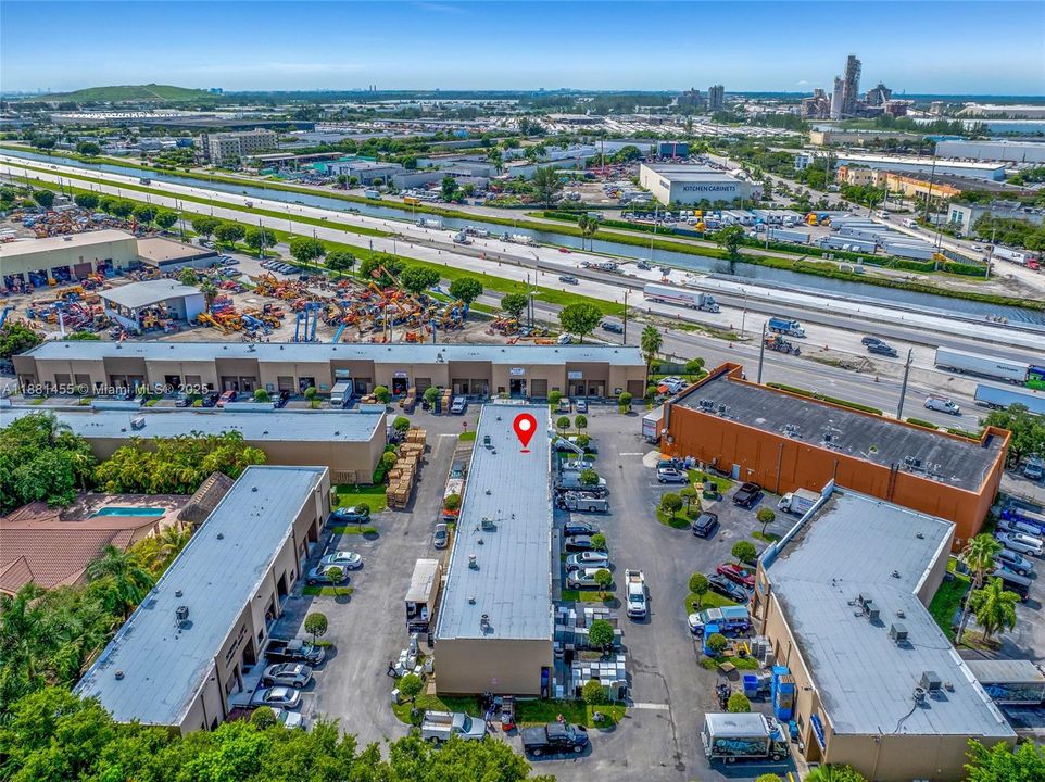 待售: $420,000 (0 贝兹, 0 浴室, 0 平方英尺)