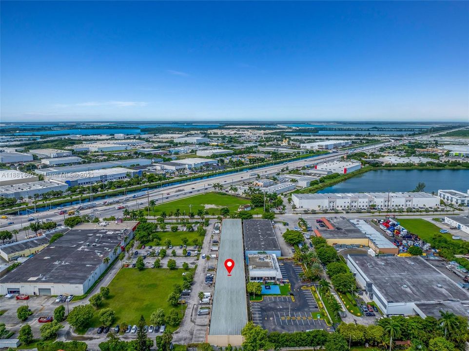 待售: $550,000 (0 贝兹, 0 浴室, 0 平方英尺)