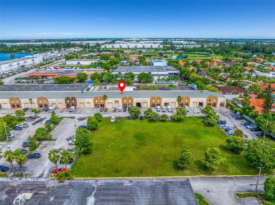 待售: $550,000 (0 贝兹, 0 浴室, 0 平方英尺)