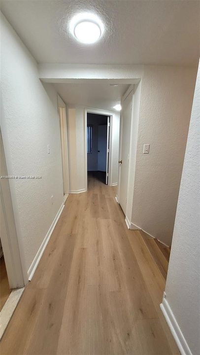 Active With Contract: $230,000 (4 beds, 3 baths, 1660 Square Feet)