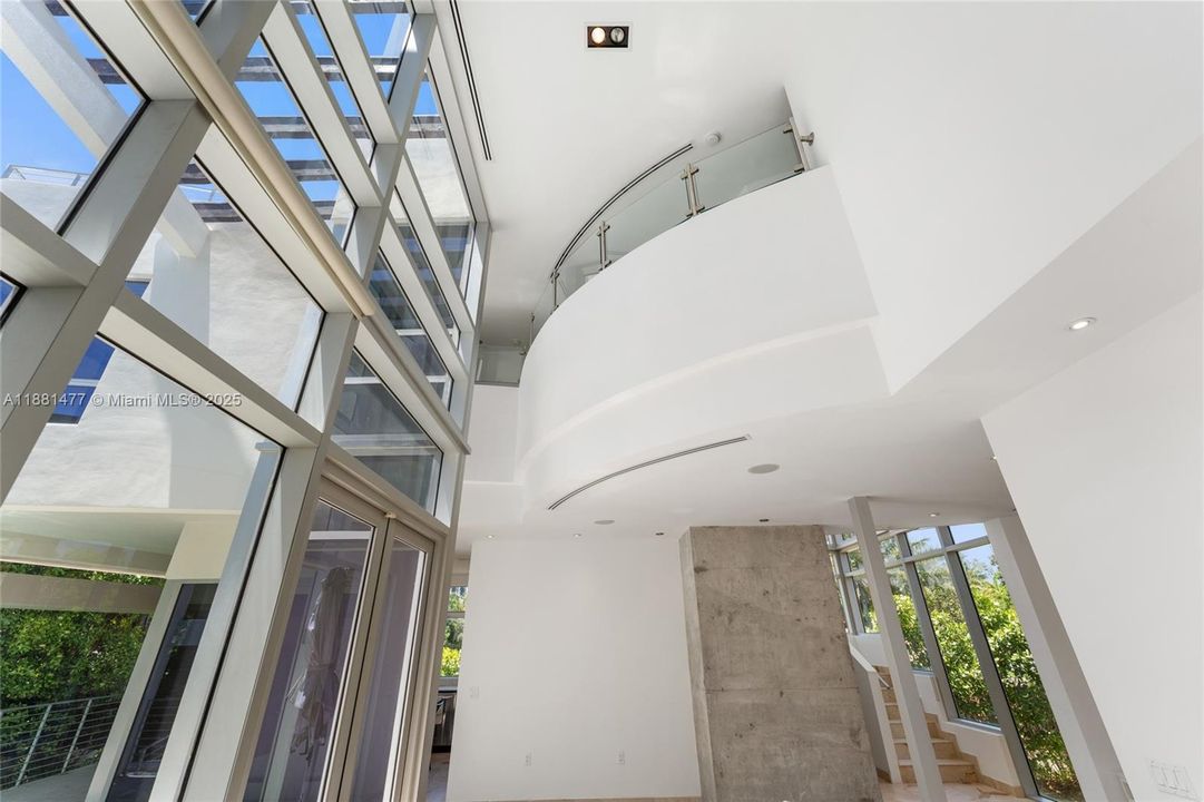 MODERN ARCHITECTURAL DESIGN