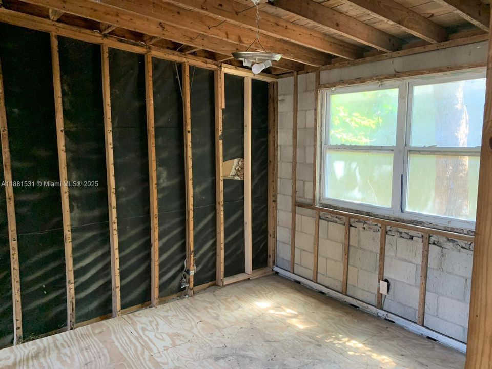 待售: $190,000 (0 贝兹, 0 浴室, 0 平方英尺)