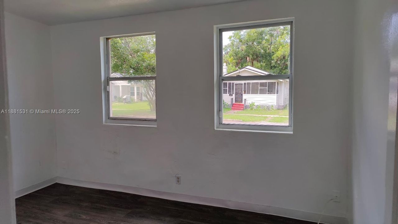 待售: $190,000 (0 贝兹, 0 浴室, 0 平方英尺)