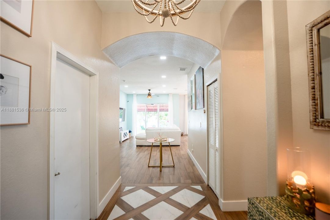 For Rent: $4,500 (3 beds, 2 baths, 1522 Square Feet)