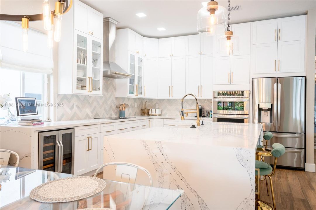 For Rent: $4,500 (3 beds, 2 baths, 1522 Square Feet)