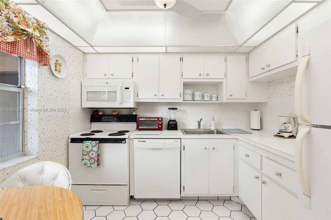 En Venta: $74,900 (1 camas, 1 baños, 739 Pies cuadrados)