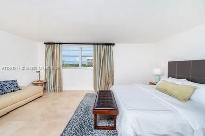 В аренду: $8,000 (2 спален, 2 ванн, 1496 Квадратных фут)