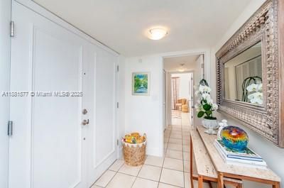 В аренду: $8,000 (2 спален, 2 ванн, 1496 Квадратных фут)