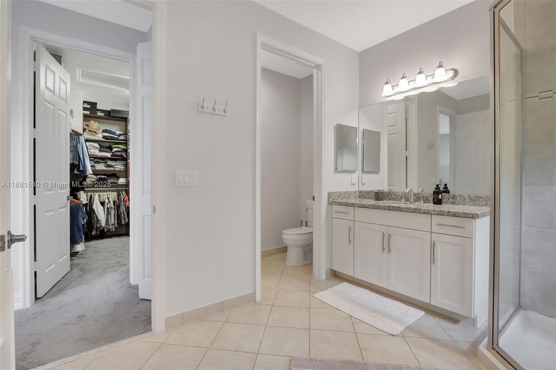 Recently Rented: $4,850 (4 beds, 3 baths, 2305 Square Feet)