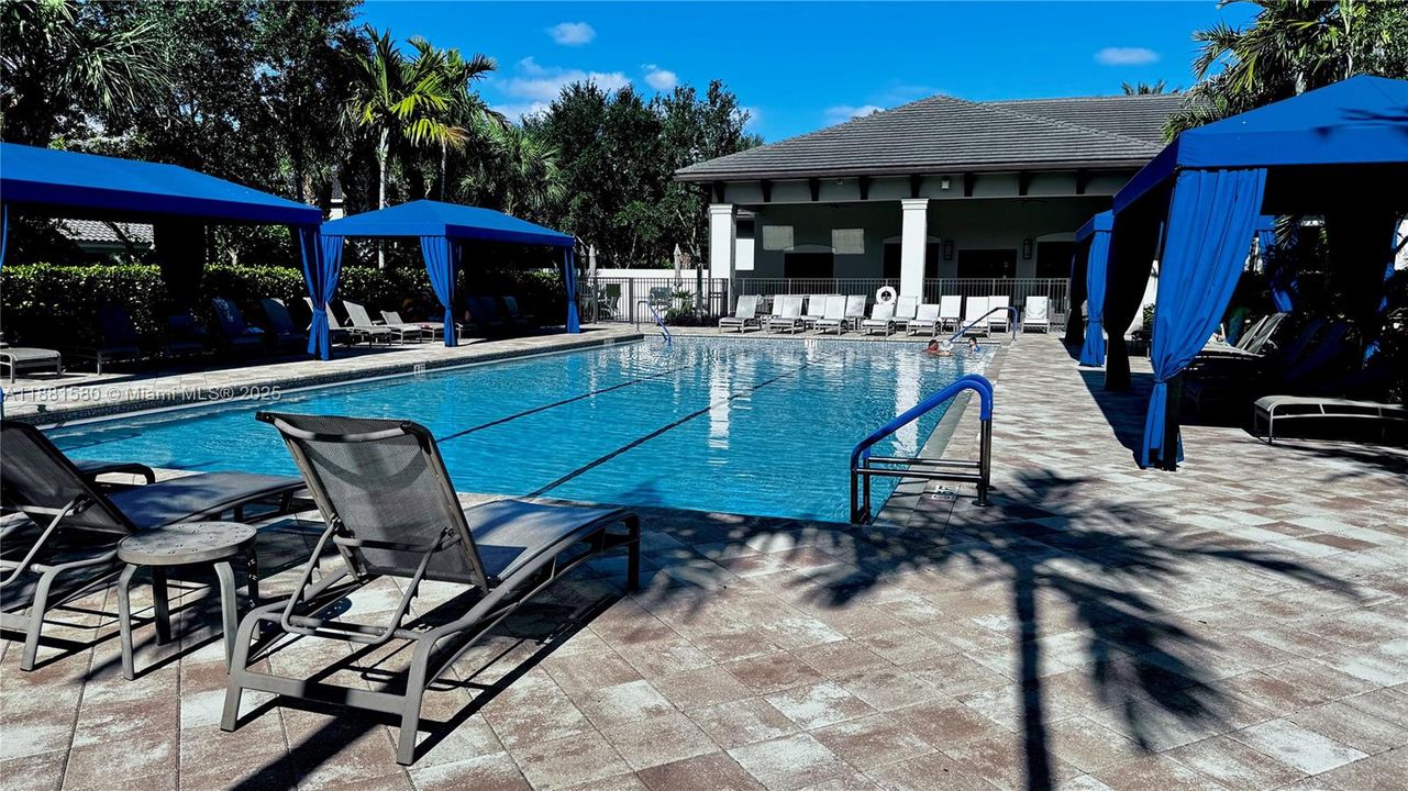 Recently Rented: $4,850 (4 beds, 3 baths, 2305 Square Feet)