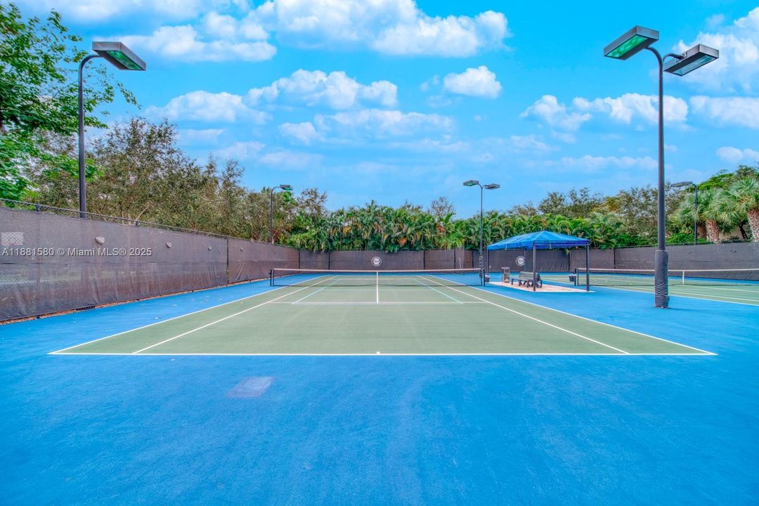 Recently Rented: $4,850 (4 beds, 3 baths, 2305 Square Feet)