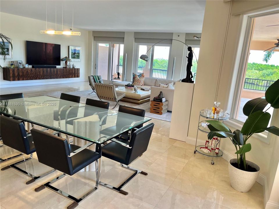 For Rent: $16,000 (4 beds, 4 baths, 4090 Square Feet)