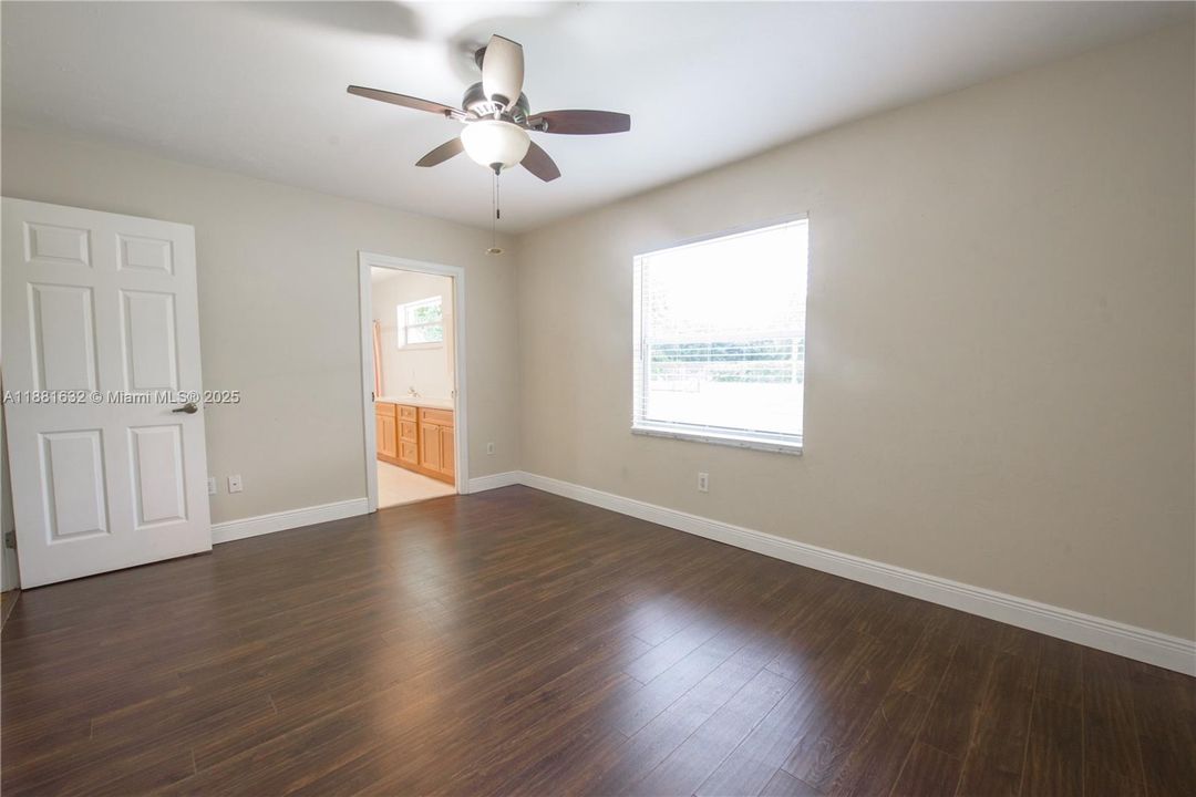 For Rent: $5,000 (4 beds, 3 baths, 2640 Square Feet)