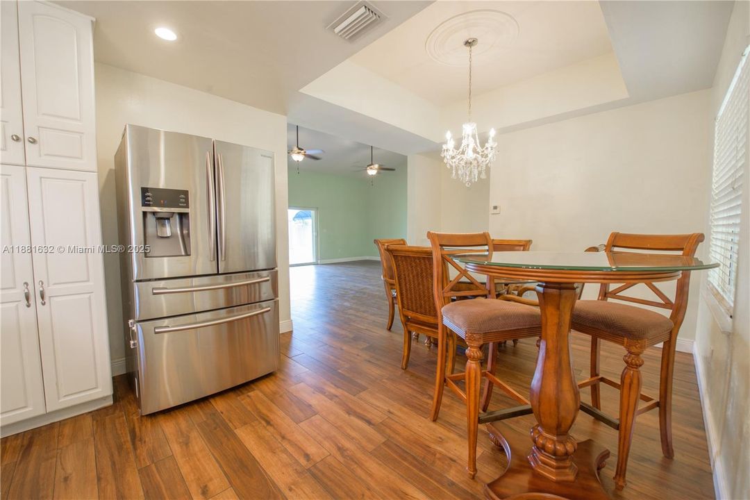 For Rent: $5,000 (4 beds, 3 baths, 2640 Square Feet)