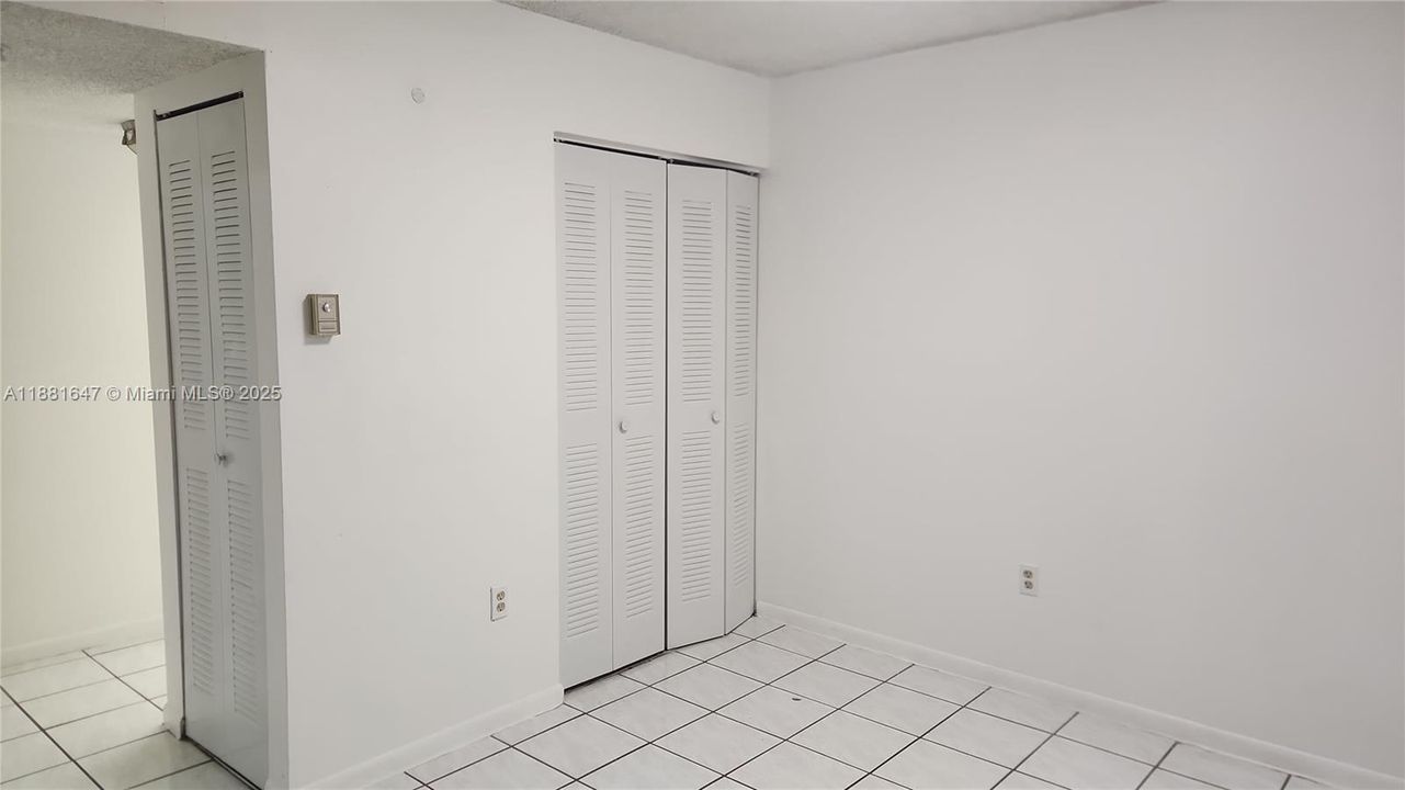 Под контрактом: $1,490 (1 спален, 1 ванн, 650 Квадратных фут)