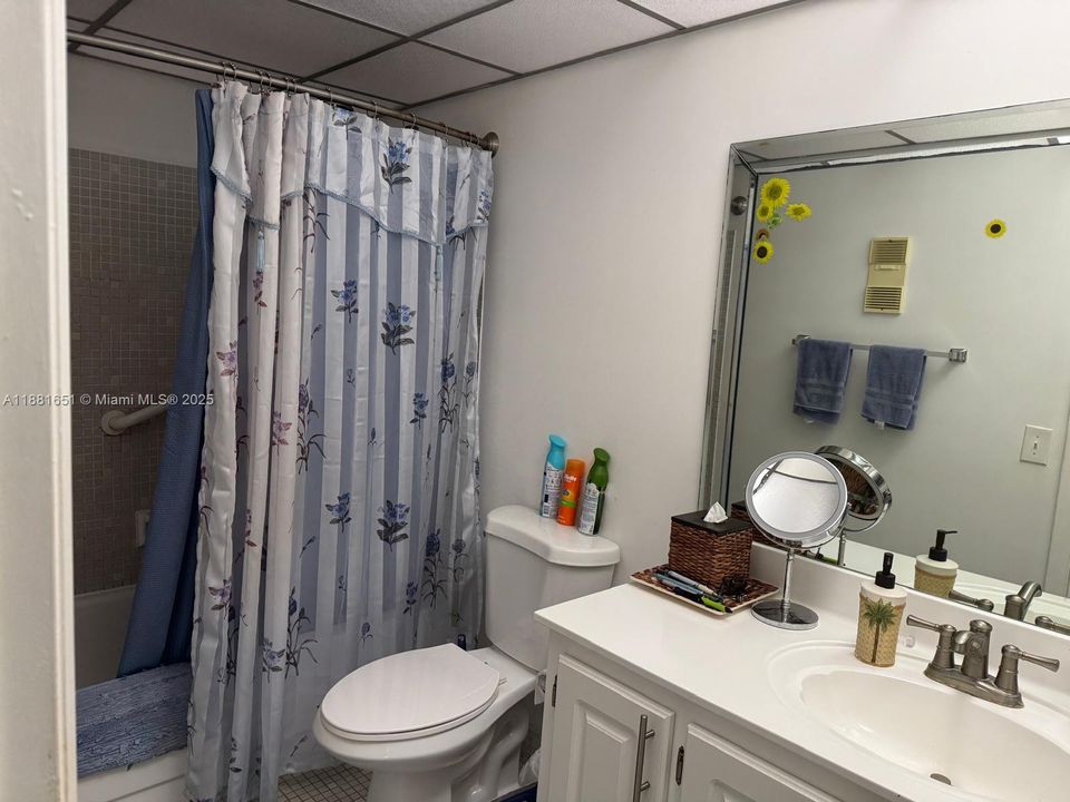 For Sale: $149,900 (2 beds, 2 baths, 1163 Square Feet)