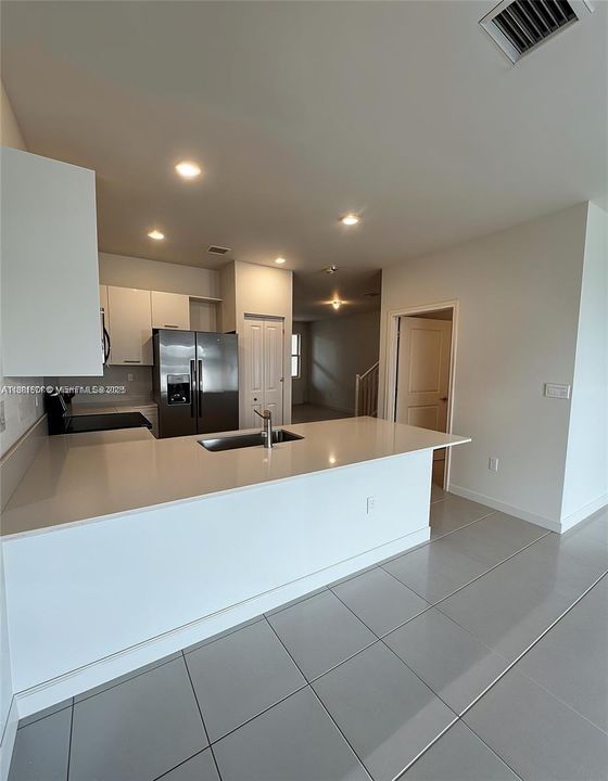 待售: $609,000 (3 贝兹, 2 浴室, 1695 平方英尺)