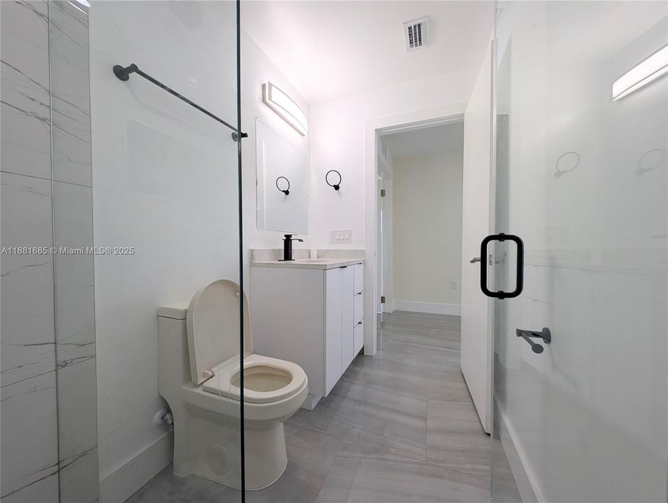 待售: $455,900 (4 贝兹, 3 浴室, 2158 平方英尺)