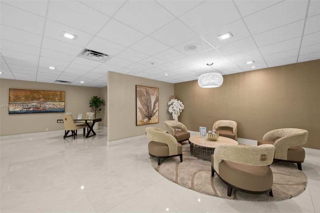 Active With Contract: $850,000 (2 beds, 2 baths, 1821 Square Feet)