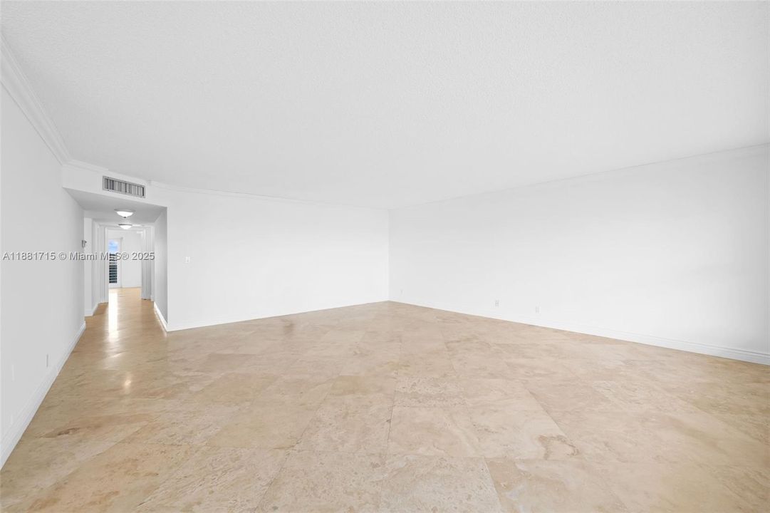 Active With Contract: $850,000 (2 beds, 2 baths, 1821 Square Feet)