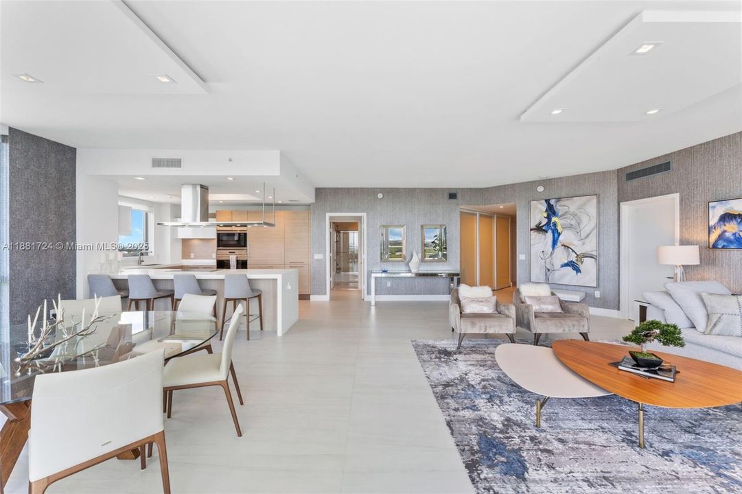 Active With Contract: $9,250 (3 beds, 2 baths, 1958 Square Feet)