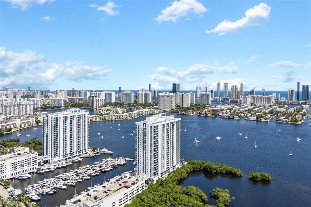 Active With Contract: $9,250 (3 beds, 2 baths, 1958 Square Feet)