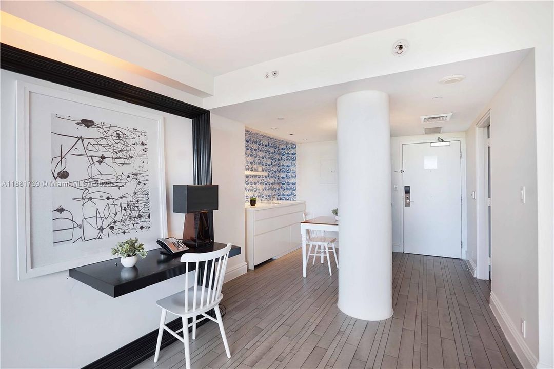 待售: $265,000 (0 贝兹, 1 浴室, 485 平方英尺)