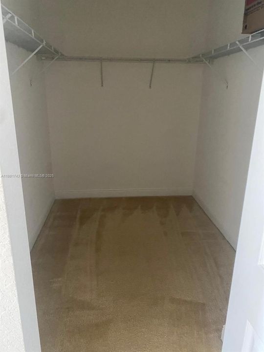 En Renta: $2,700 (2 camas, 2 baños, 1660 Pies cuadrados)