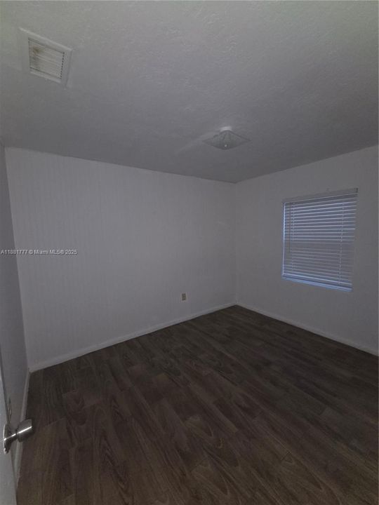 For Rent: $1,375 (2 beds, 2 baths, 1560 Square Feet)