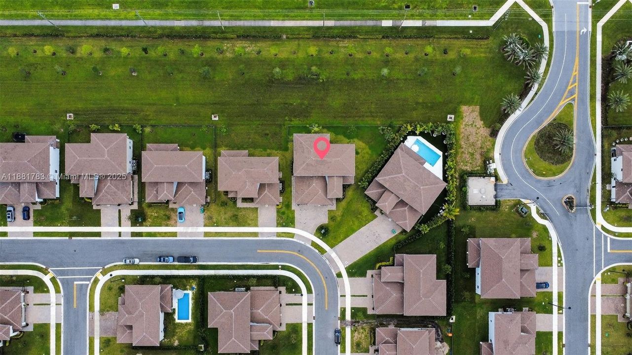 For Sale: $1,500,000 (5 beds, 4 baths, 3888 Square Feet)