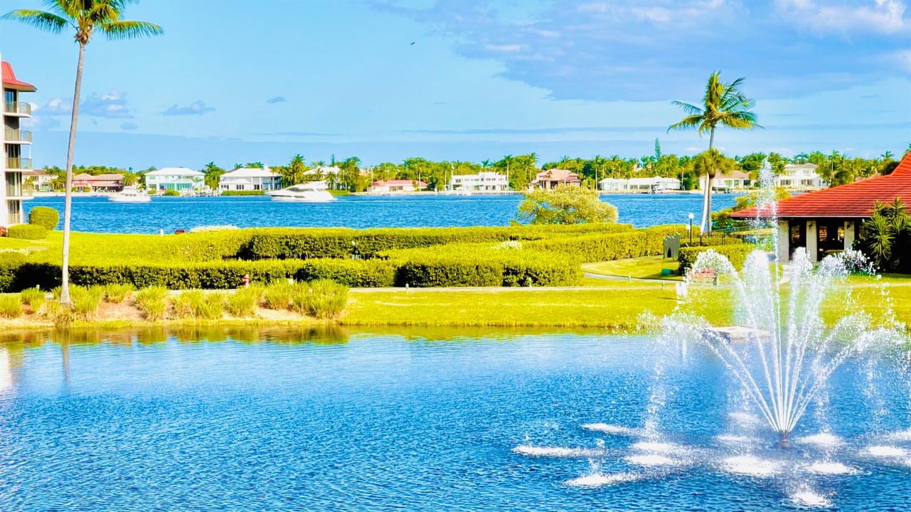 Fountain and Intracoastal