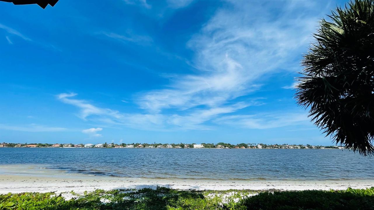 Wide Intracoastal