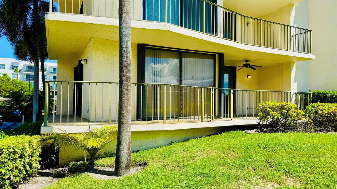 Wraparound patio