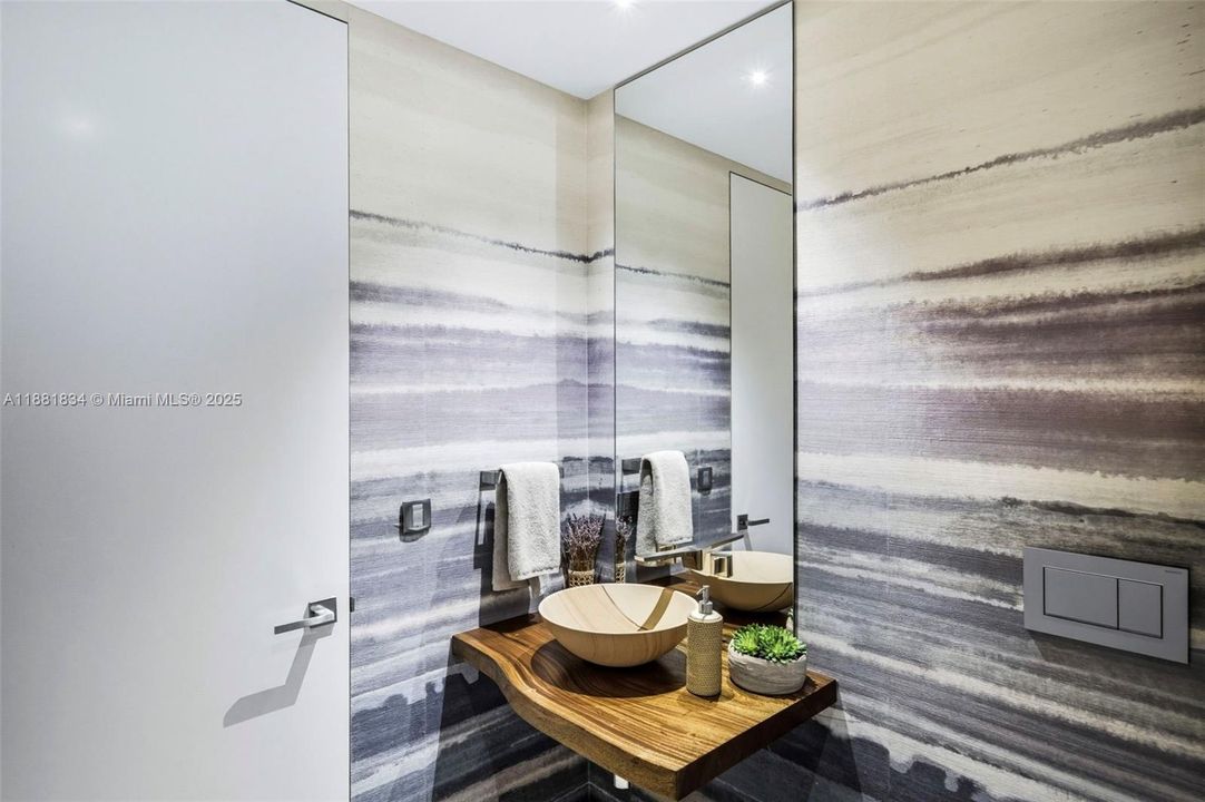 待售: $24,250,000 (4 贝兹, 3 浴室, 5049 平方英尺)