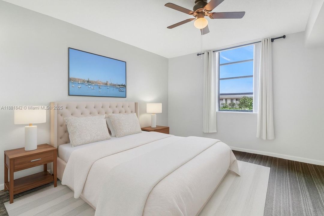 最近售出: $189,999 (2 贝兹, 2 浴室, 1437 平方英尺)