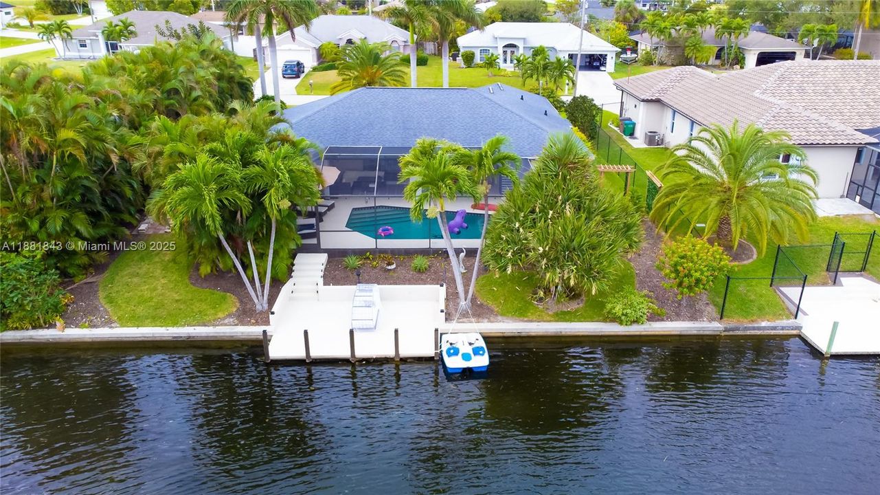 For Sale: $530,000 (3 beds, 2 baths, 1653 Square Feet)