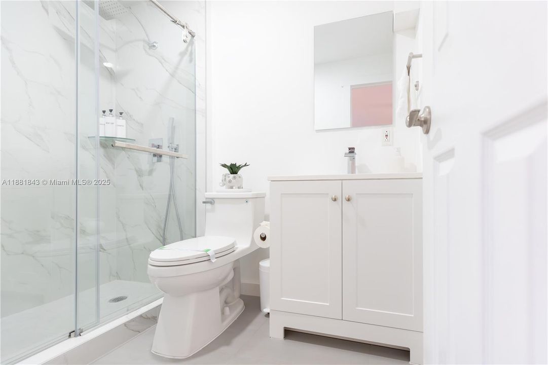 For Sale: $530,000 (3 beds, 2 baths, 1653 Square Feet)