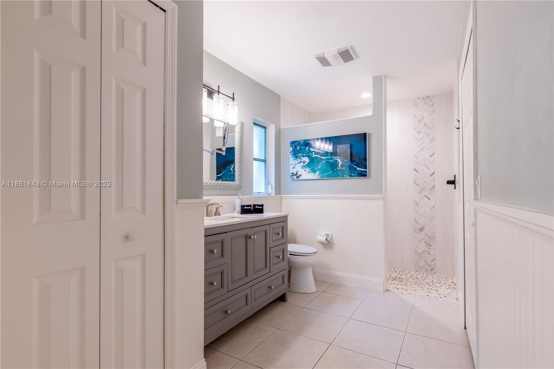 For Sale: $530,000 (3 beds, 2 baths, 1653 Square Feet)