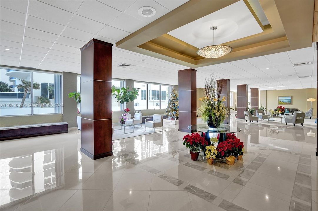 Activo con contrato: $395,000 (1 camas, 1 baños, 950 Pies cuadrados)