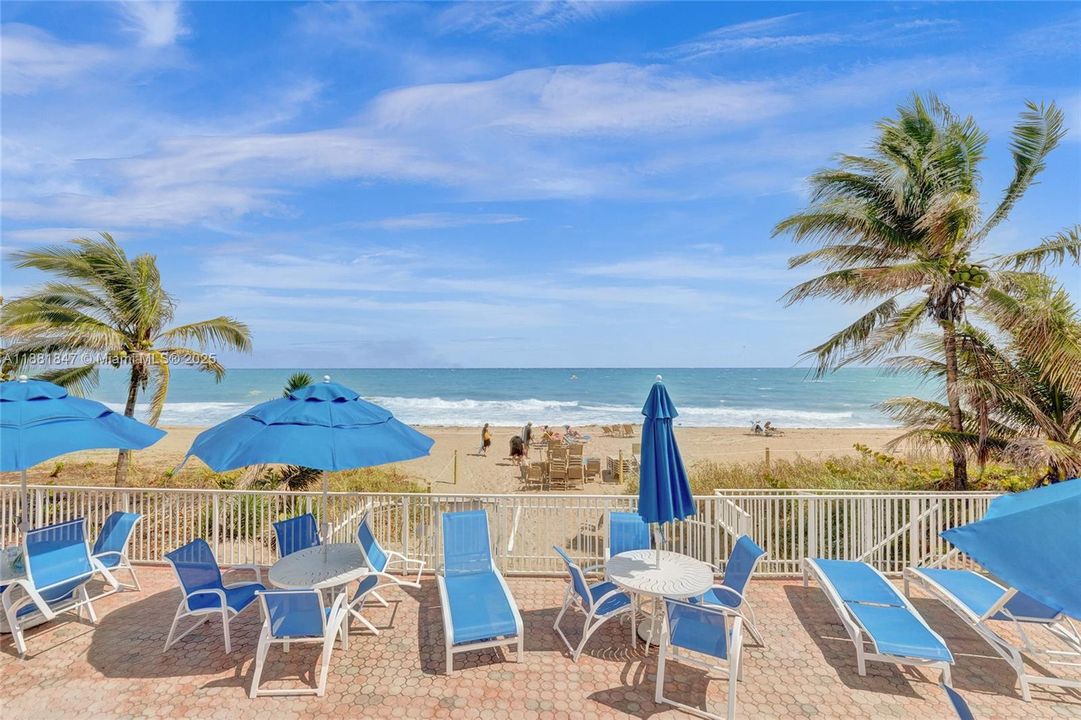 Activo con contrato: $395,000 (1 camas, 1 baños, 950 Pies cuadrados)